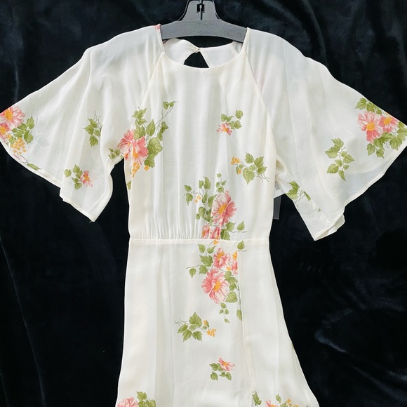 Reformation Dress - Picture 6 of 9